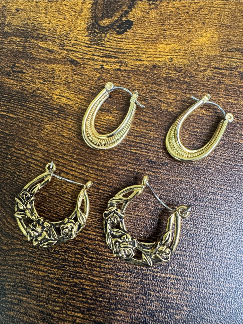 Vintage Gold Floral and Textured Hoop Earring Set